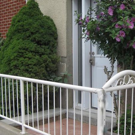 Dovercourt Village Mews Toronto Zewnętrze zdjęcie